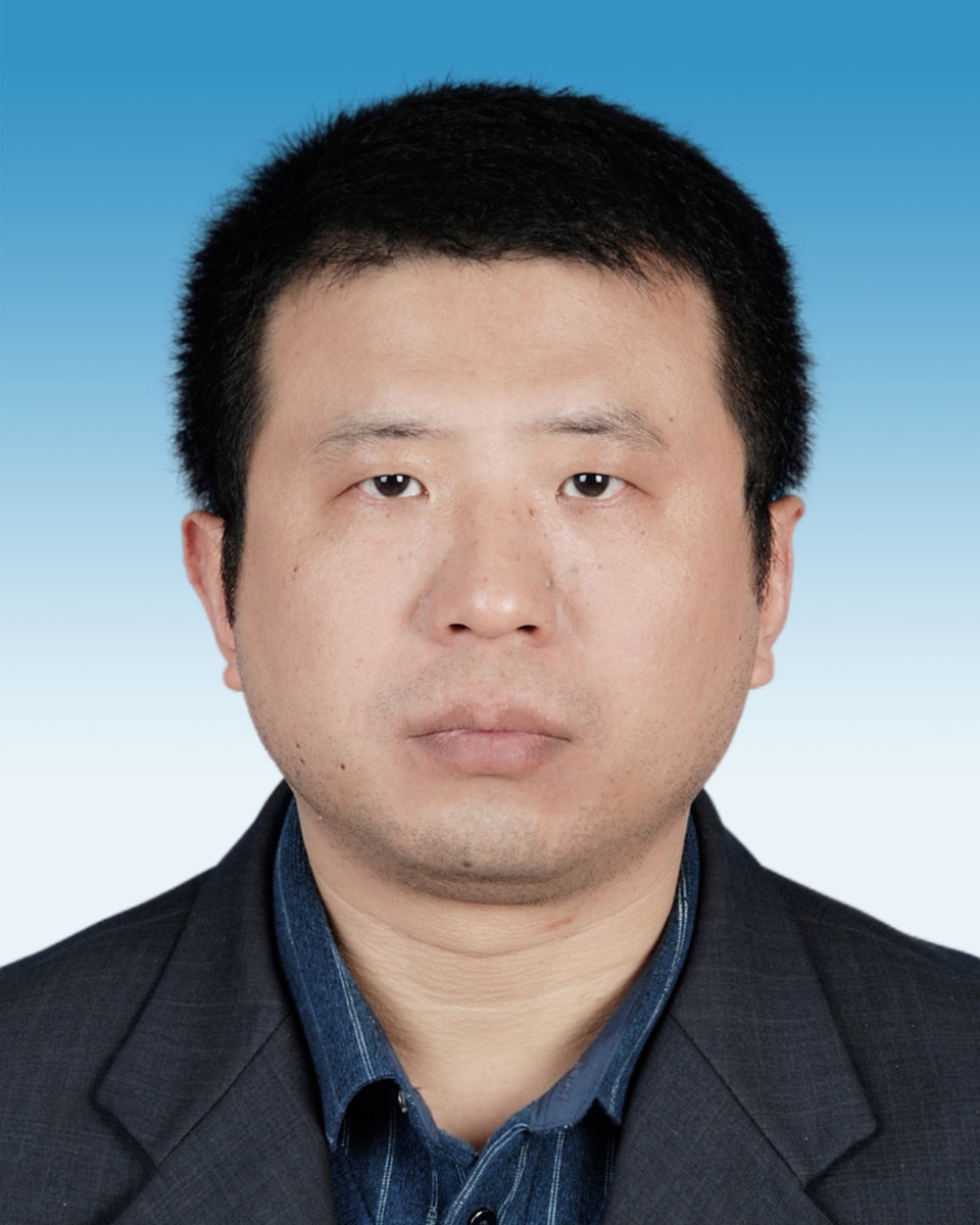 孟勇照片.jpg